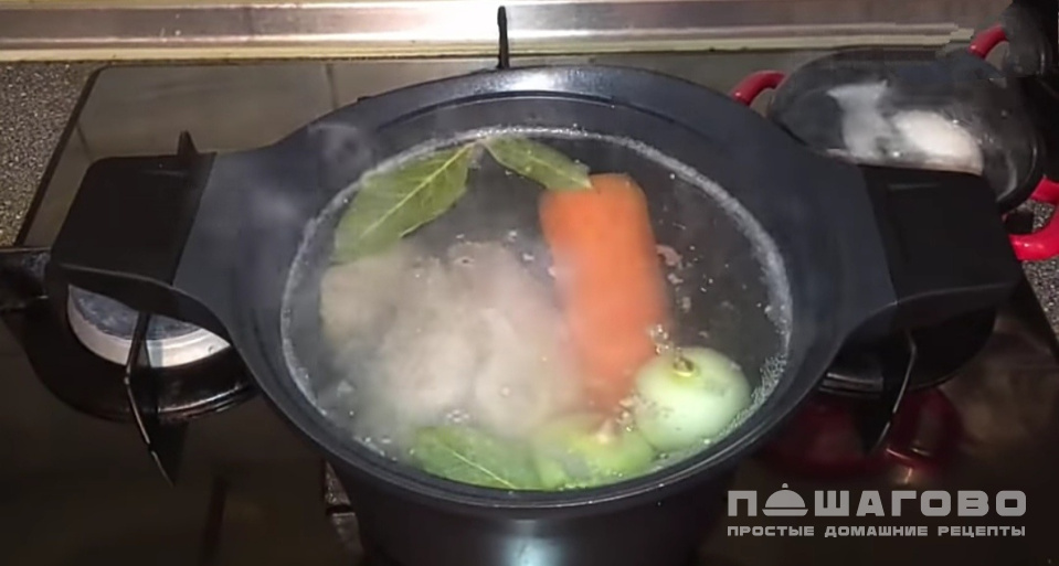 Фото приготовления рецепта: Желе мясное - шаг 2