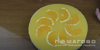 Фото приготовления рецепта: Творожно-апельсиновый чизкейк - шаг 14