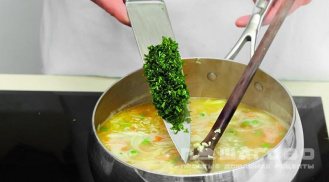 Фото приготовления рецепта: Суп итальянский с мелкой пастой - шаг 3