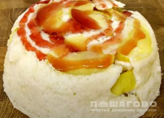 Быстрая яблочная шарлотка
