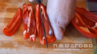 Фото приготовления рецепта: Классическое лечо из болгарского перца - шаг 2