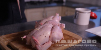 Фото приготовления рецепта: Цыплята Корнишон на ужин - шаг 4