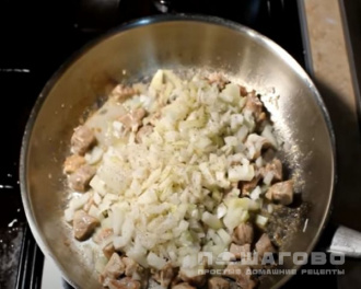 Фото приготовления рецепта: Овощное рагу с мясом - шаг 2