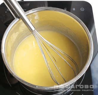Фото приготовления рецепта: Медовый торт с кремом - шаг 1
