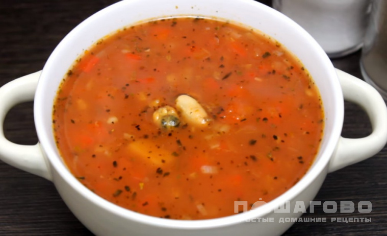 Томатный суп из морепродуктов