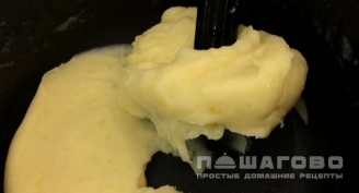Фото приготовления рецепта: Картофельное пюре с молоком - шаг 4