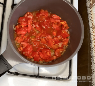 Фото приготовления рецепта: Томатный суп по-итальянски - шаг 2