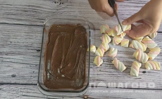 Фото приготовления рецепта: Маршмеллоу с шоколадом - шаг 1