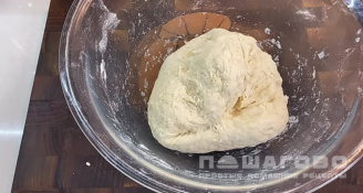 Фото приготовления рецепта: Пирог расстегай с грибами - шаг 3