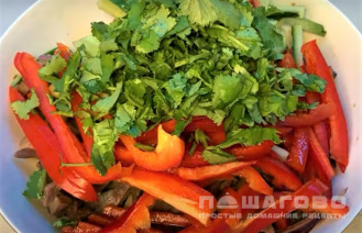 Фото приготовления рецепта: Китайский салат с языком - шаг 4