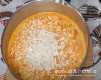 Фото приготовления рецепта: Суп с фасолью и капустой - шаг 6