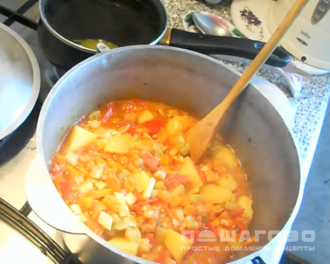 Фото приготовления рецепта: Овощное рагу с картошкой - шаг 2