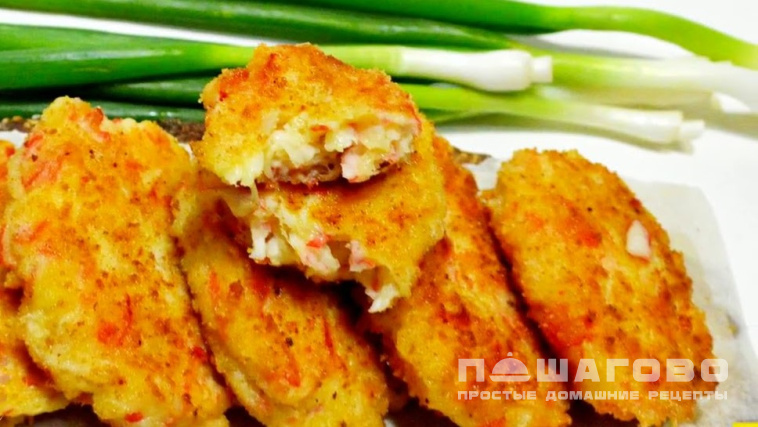 Котлеты из крабовых палочек с сыром