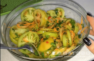 Фото приготовления рецепта: Зелёные помидоры по-корейски - шаг 4