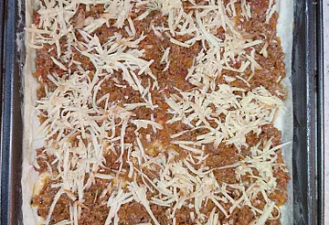Фото приготовления рецепта: Лазанья из лаваша с грибами - шаг 8
