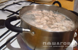 Фото приготовления рецепта: Суп харчо с картошкой - шаг 1