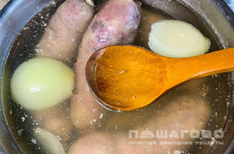 Фото приготовления рецепта: Колбаски из косули - шаг 3