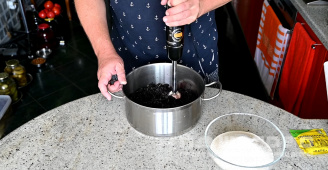Фото приготовления рецепта: Варенье из тутовника - шаг 1