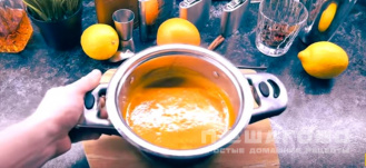 Фото приготовления рецепта: Облепиховый чай с медом - шаг 2