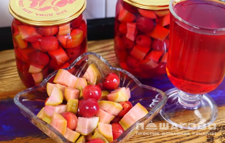 Консервированные кабачки с вишней