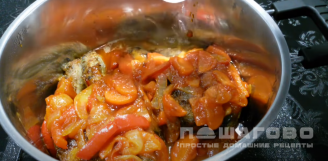 Фото приготовления рецепта: Стейк тайменя в томатном маринаде - шаг 9