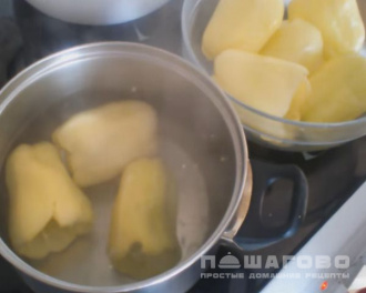 Фото приготовления рецепта: Фаршированные перцы в духовке - шаг 2