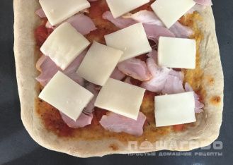 Фото приготовления рецепта: Римская пицца - шаг 4