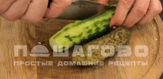 Фото приготовления рецепта: Оливье по-советски - шаг 6