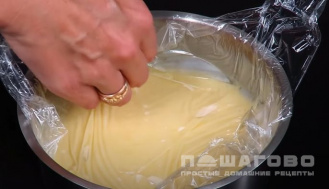Фото приготовления рецепта: Пирожное «Картошка» из домашнего бисквита - шаг 6