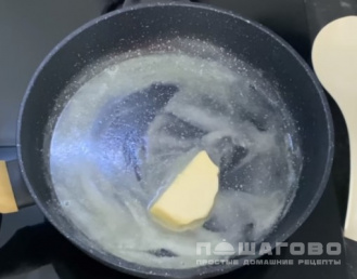 Фото приготовления рецепта: Тушеная пекинская капуста - шаг 1