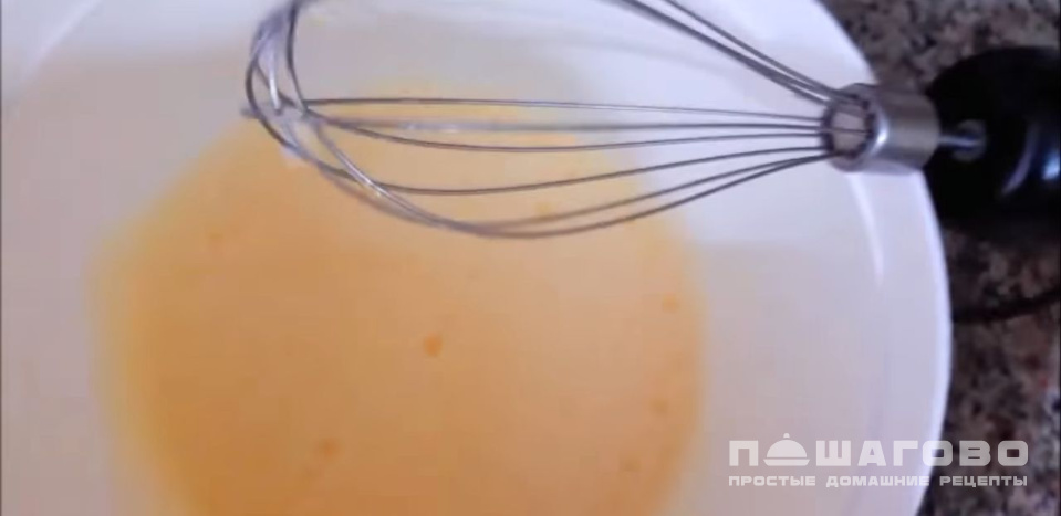 Фото приготовления рецепта: ПП шарлотка с яблоками - шаг 2