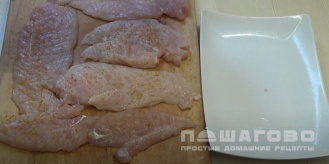 Фото приготовления рецепта: Курица миланезе - шаг 3