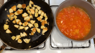 Фото приготовления рецепта: Томатный суп по-итальянски - шаг 3