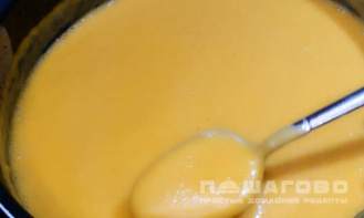 Фото приготовления рецепта: Тыквенный суп с имбирем - шаг 5