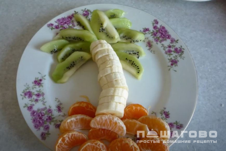 Салат из фруктов Пальма