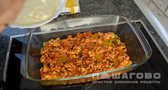 Фото приготовления рецепта: Лазанья с куриным фаршем - шаг 10