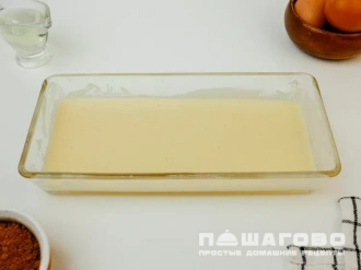 Фото приготовления рецепта: Кекс «Зебра» - шаг 7