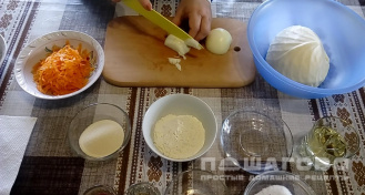 Фото приготовления рецепта: Овощные драники - шаг 2