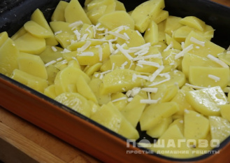 Фото приготовления рецепта: Картофель с мясом по-французски - шаг 8