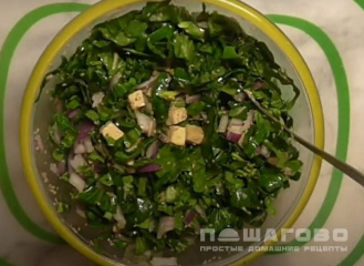 Фото приготовления рецепта: Салат с жареным тофу и кунжутом - шаг 6