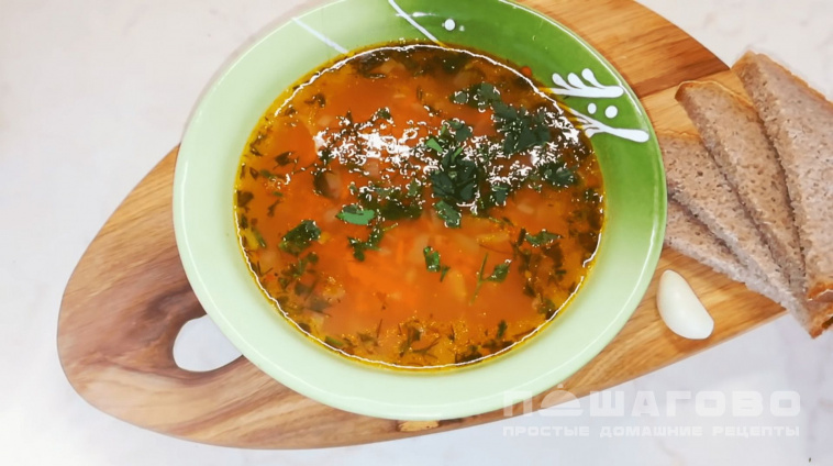 Суп с фасолью консервированной в томатном соусе