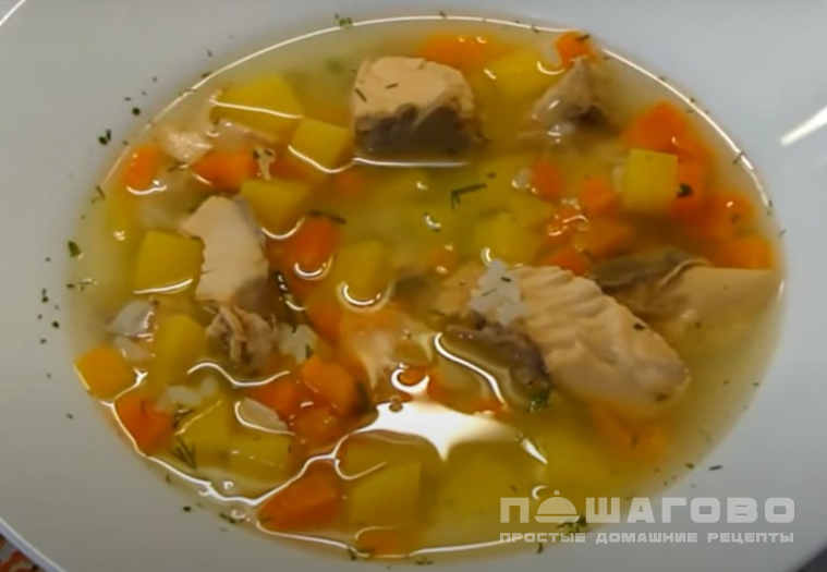 Рыбный суп из красной рыбы