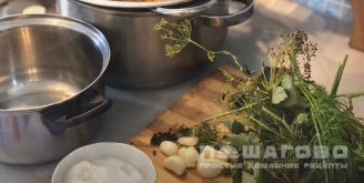Фото приготовления рецепта: Солёные волнушки (на зиму) - шаг 6