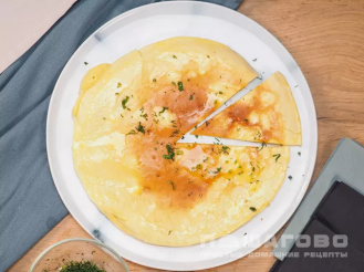 Фото приготовления рецепта: Ленивые хачапури с сыром на сковороде на кефире - шаг 4