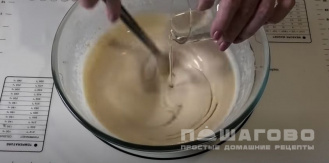 Фото приготовления рецепта: Блины на опаре с молоком - шаг 7
