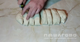 Фото приготовления рецепта: Советские рогалики - шаг 7