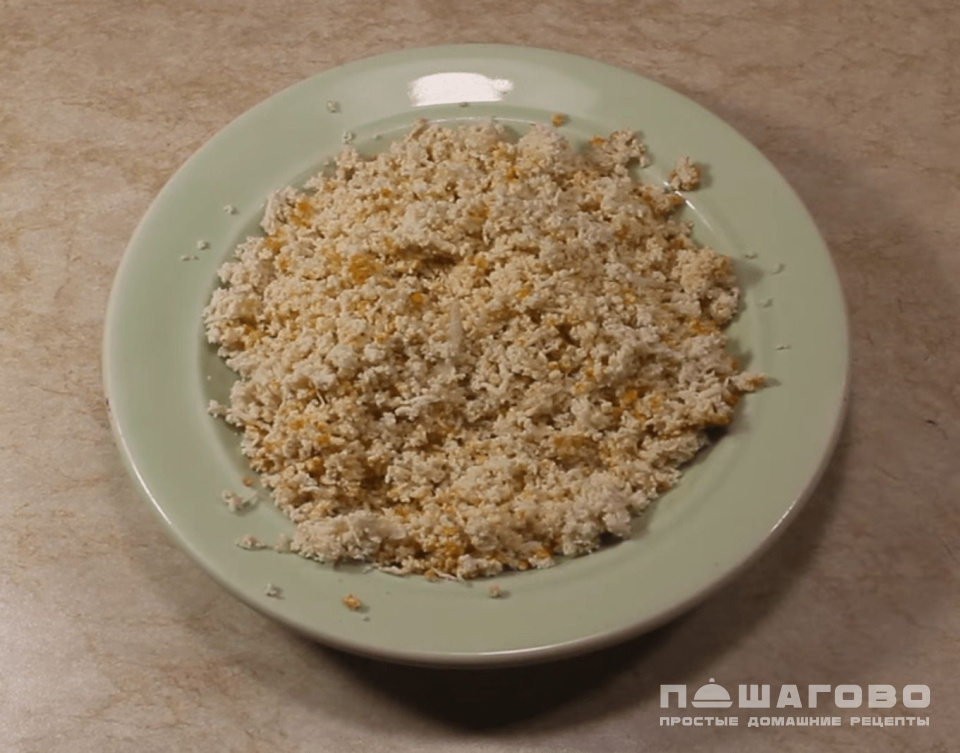 Фото приготовления рецепта: Вегетарианская Мимоза - шаг 2