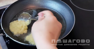 Фото приготовления рецепта: Драники белорусские - шаг 6