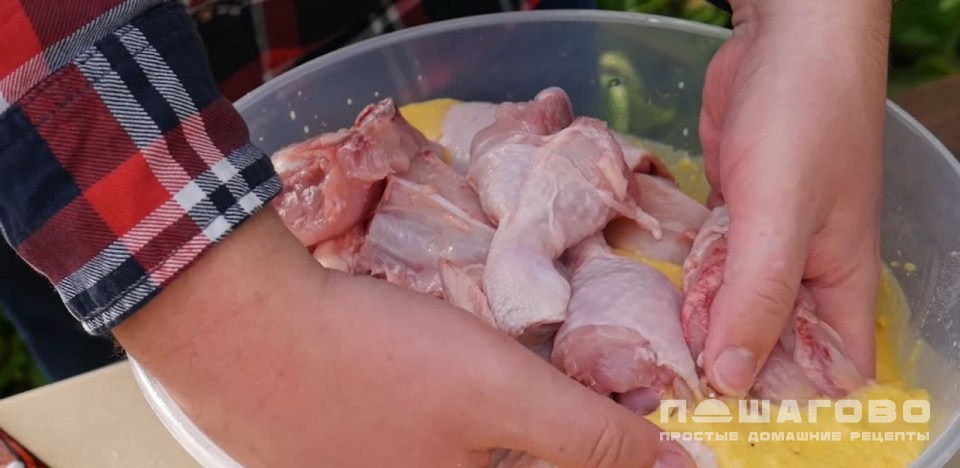 Фото приготовления рецепта: Шашлык из курицы - шаг 3