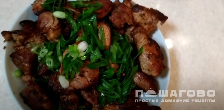 Шашлык на сковороде из свинины